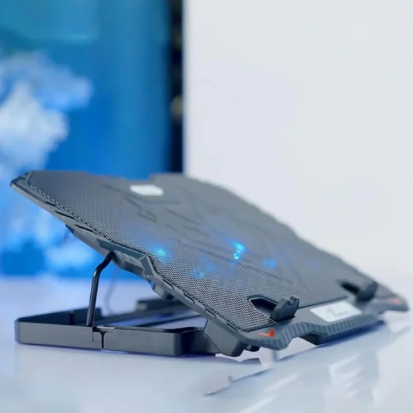 GigamaxPlusLaptopCoolingPad x